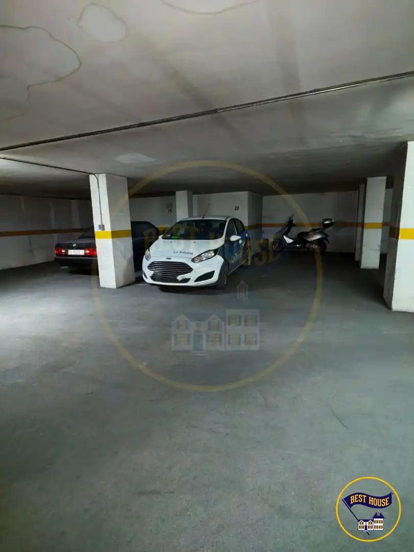 Parkplatz von Garage zum Verkauf in Cuenca