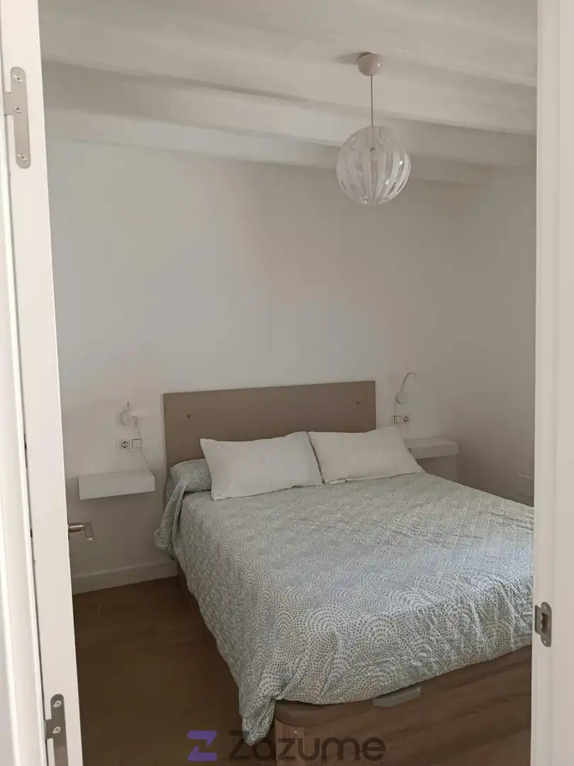 Habitación de Piso de alquiler en Pizarra con Aire acondicionado, Calefacción y Jardín privado