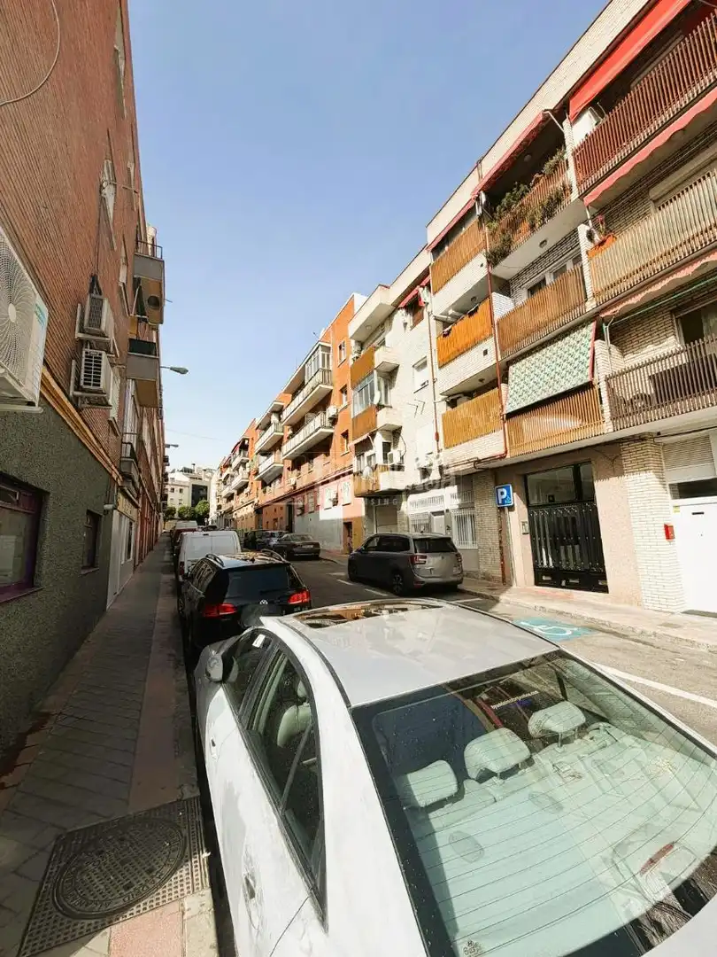 Vista exterior de Piso en venta en Madrid con Aire acondicionado