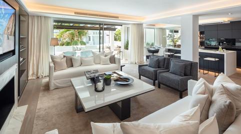 Foto 3 de Ático en venta en N/a, -1, Puente Romano, Marbella