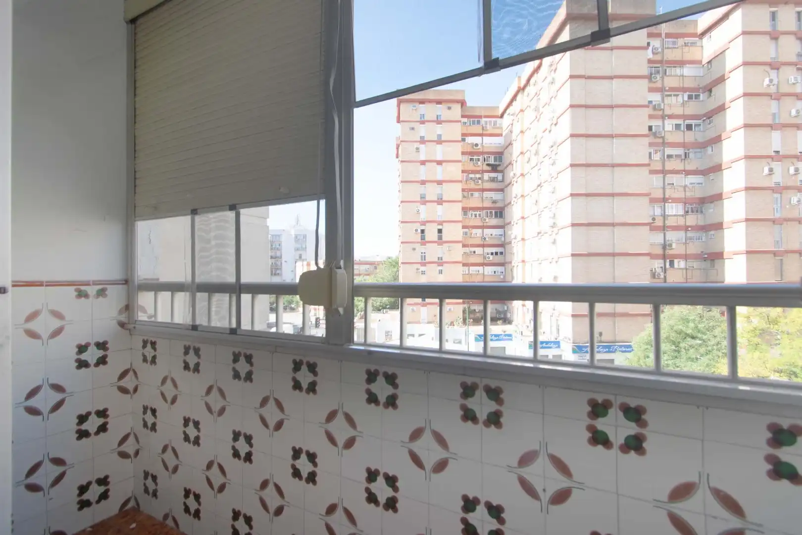 Habitación de Piso en venta en Sevilla con Balcón