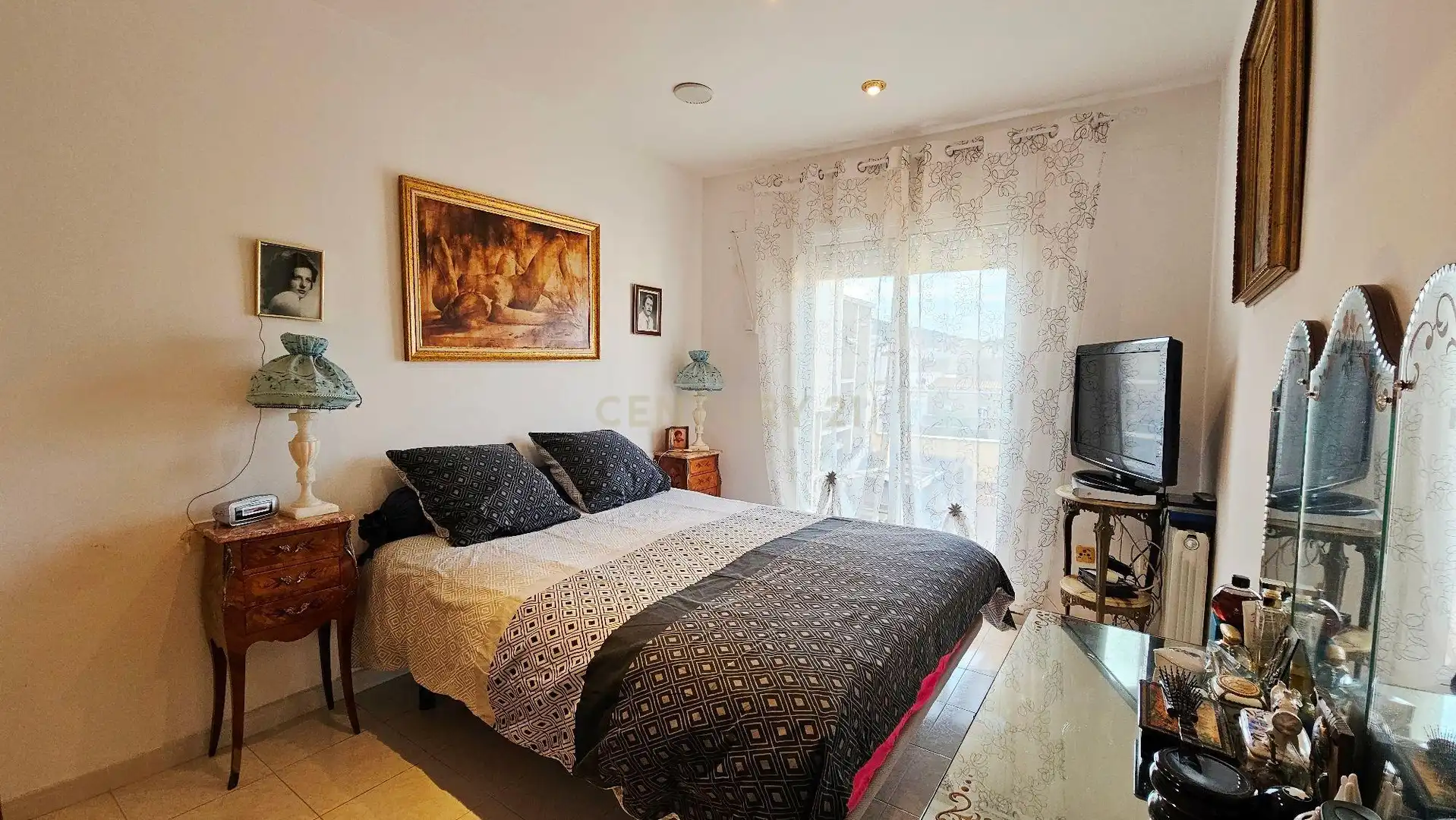 Habitación de Apartamento en venta en Llançà con Aire acondicionado, Horno y Lavadora
