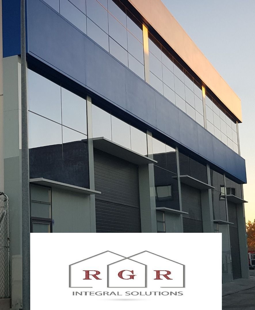Exterior view of Industrial buildings for sale in Alcorcón