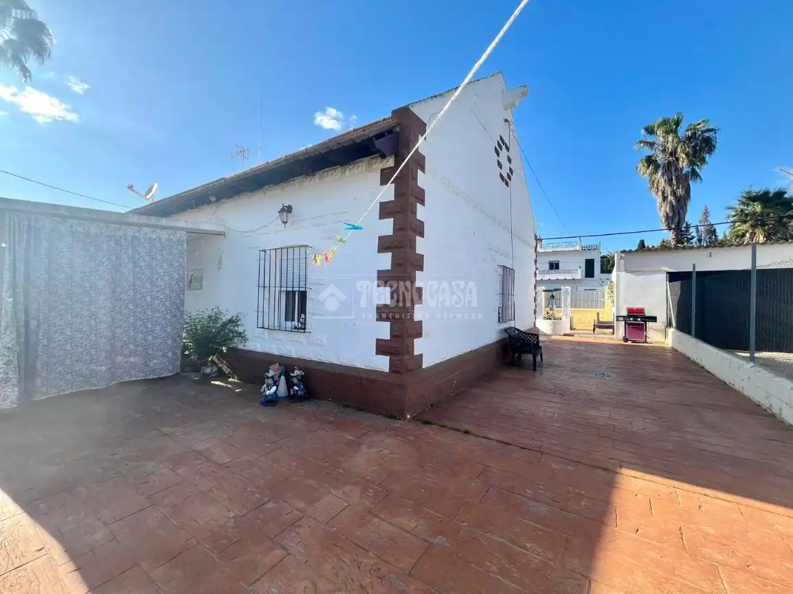 Exterior view of Houses for sale in Jerez de la Frontera