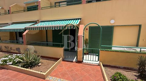 Foto 2 de Apartament en venda a Calle Chasna, 3, Costa del Silencio, Arona