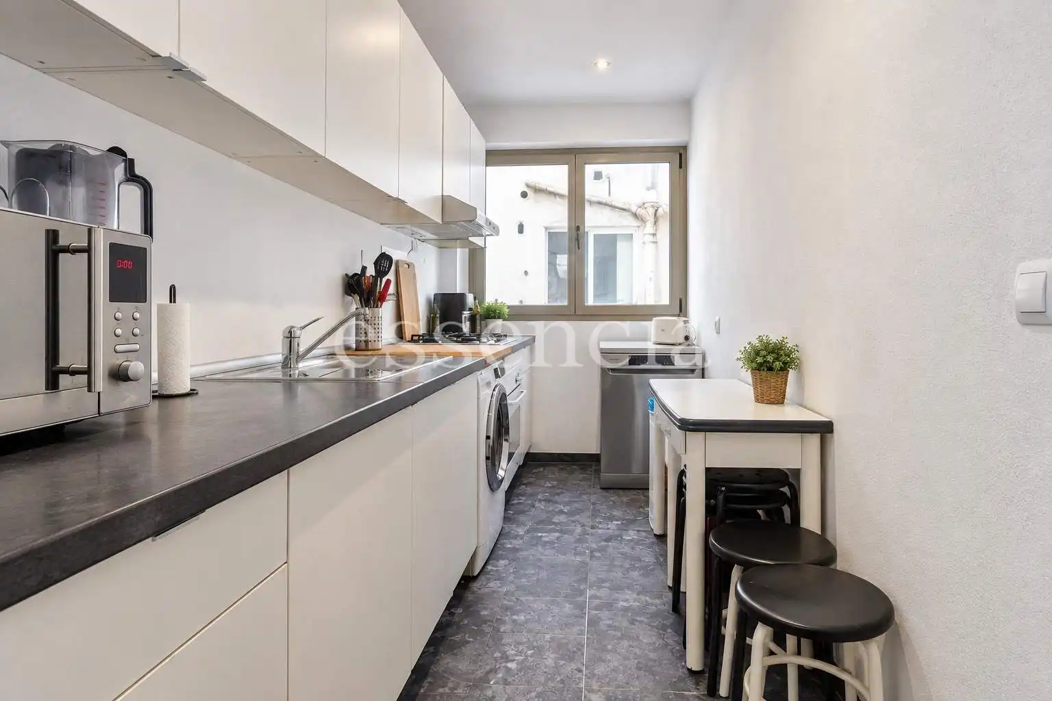 Kitchen of Flat for sale in Gandia  with Air Conditioner and Balcony