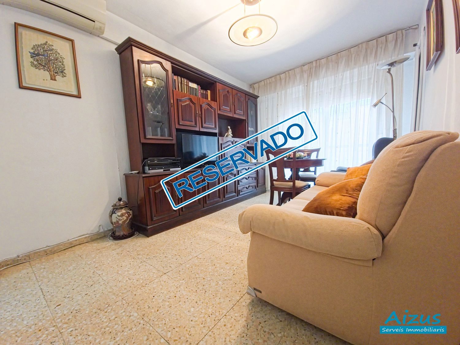 Sala d'estar de Pis en venda en Ripollet amb Forn i Balcó