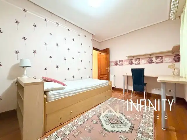 Habitación de Piso de alquiler en Barakaldo  con Calefacción