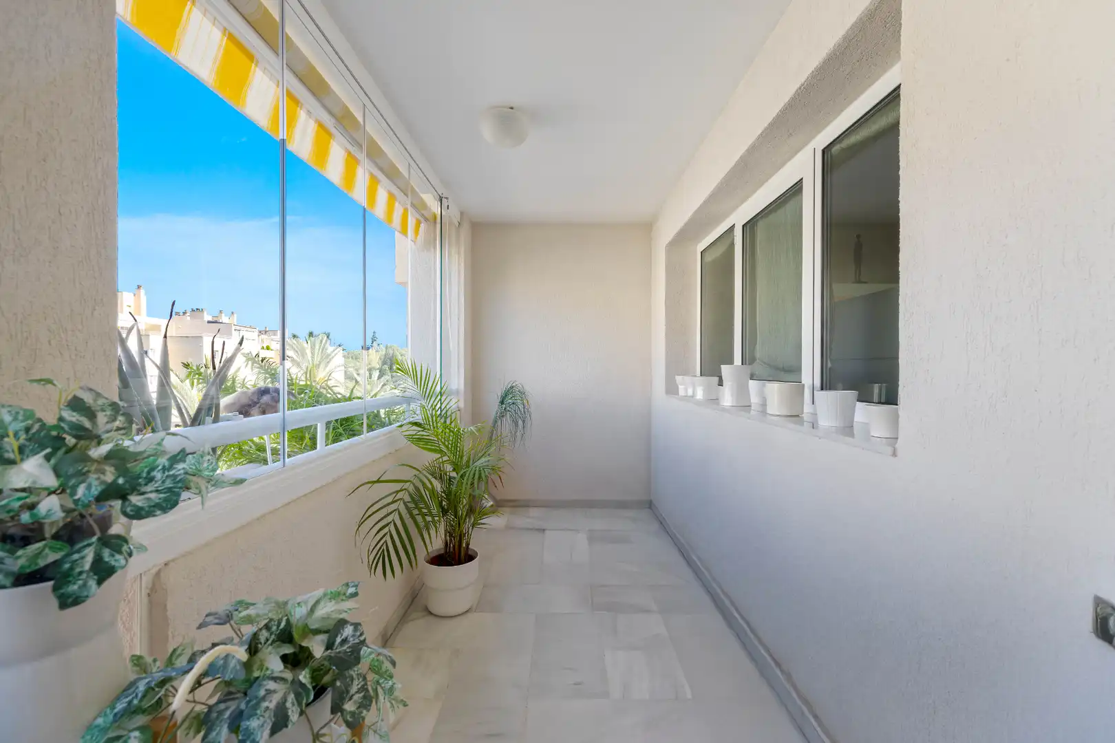 Terrasse von Wohnung zum Verkauf in Málaga mit Klimaanlage, Privatgarten und Abstellraum