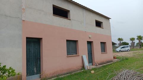 Foto 2 von Fabrikhallen zum Verkauf in Ginestar, Tarragona