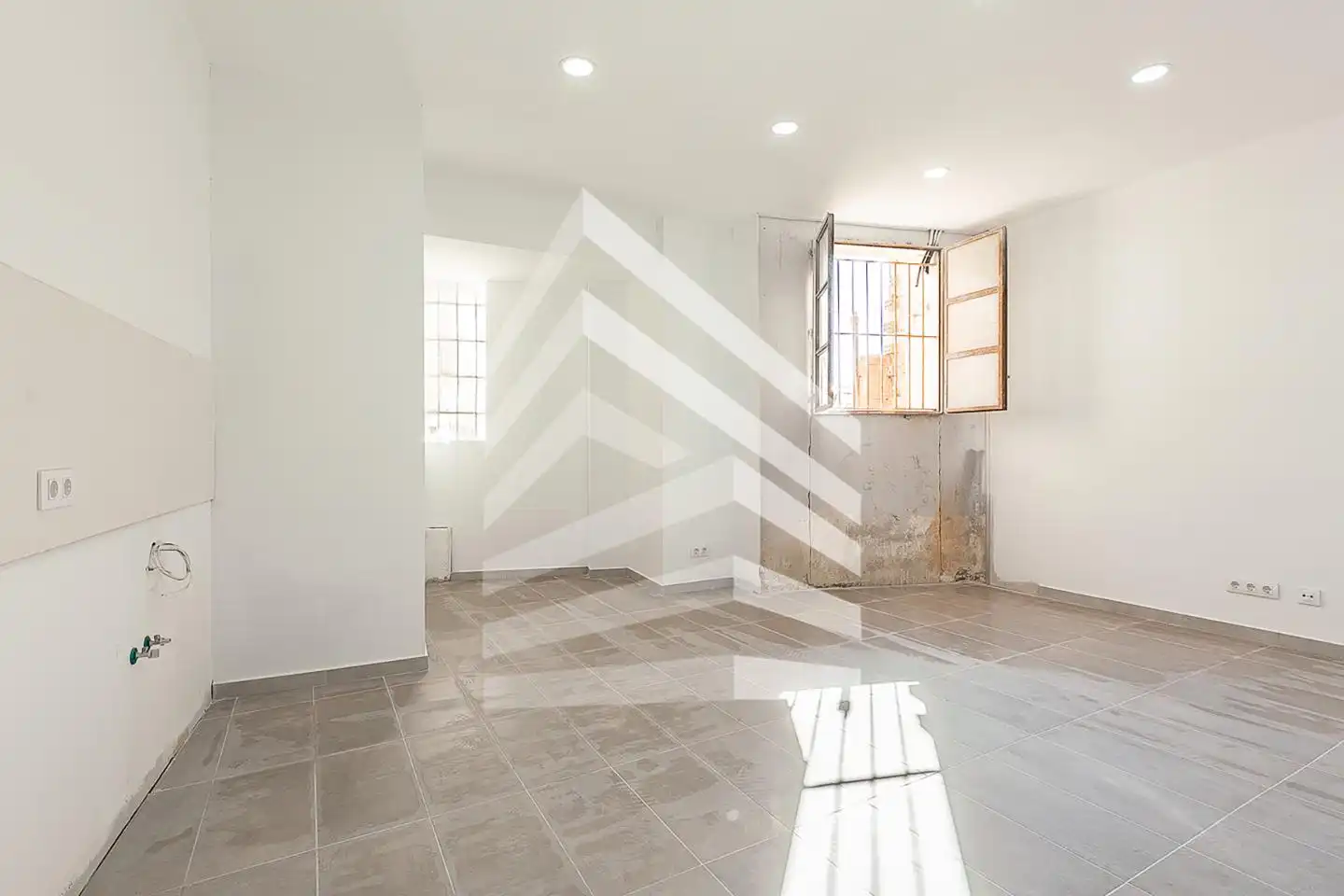 Ground floor for sale in Manresa  with Balcony