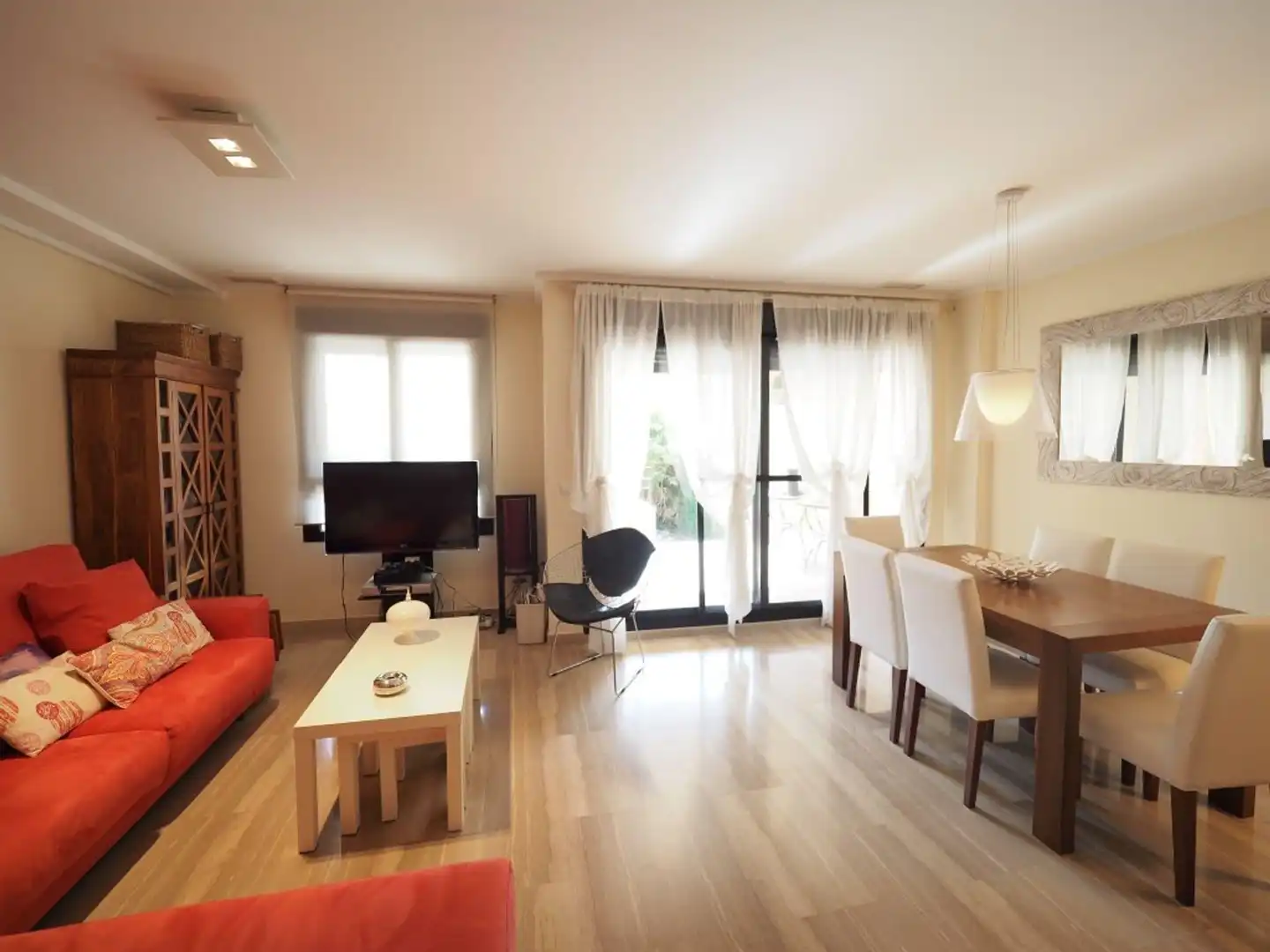 Casa amb jardí en venda a Centro ciudad, imagen 3
