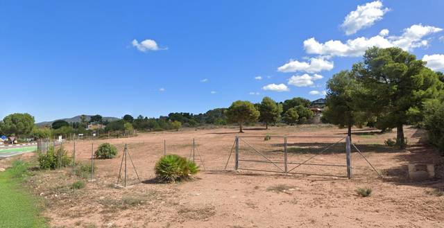 Terreno en Venta en Olocau
