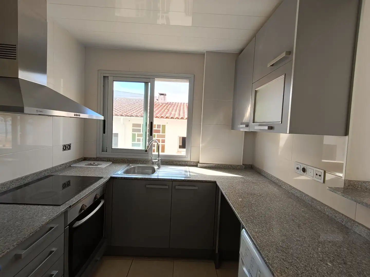 Cuina de Pis en venda en Calafell amb Terrassa, Traster i Forn
