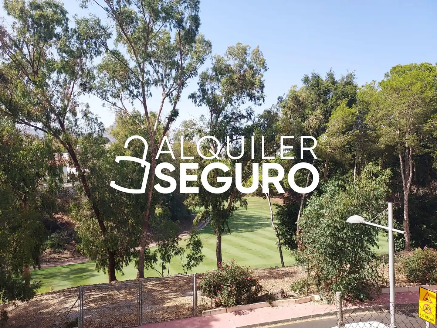 Attic for rent in Benalmádena  with Terrace, Swimming Pool and Furnished