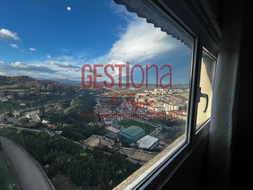 Apartamento con ascensor en venta en Centro