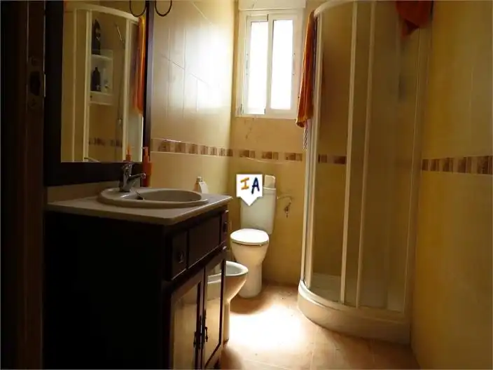 Baño de Casa adosada en venta en Santiago de Calatrava con Terraza y Trastero
