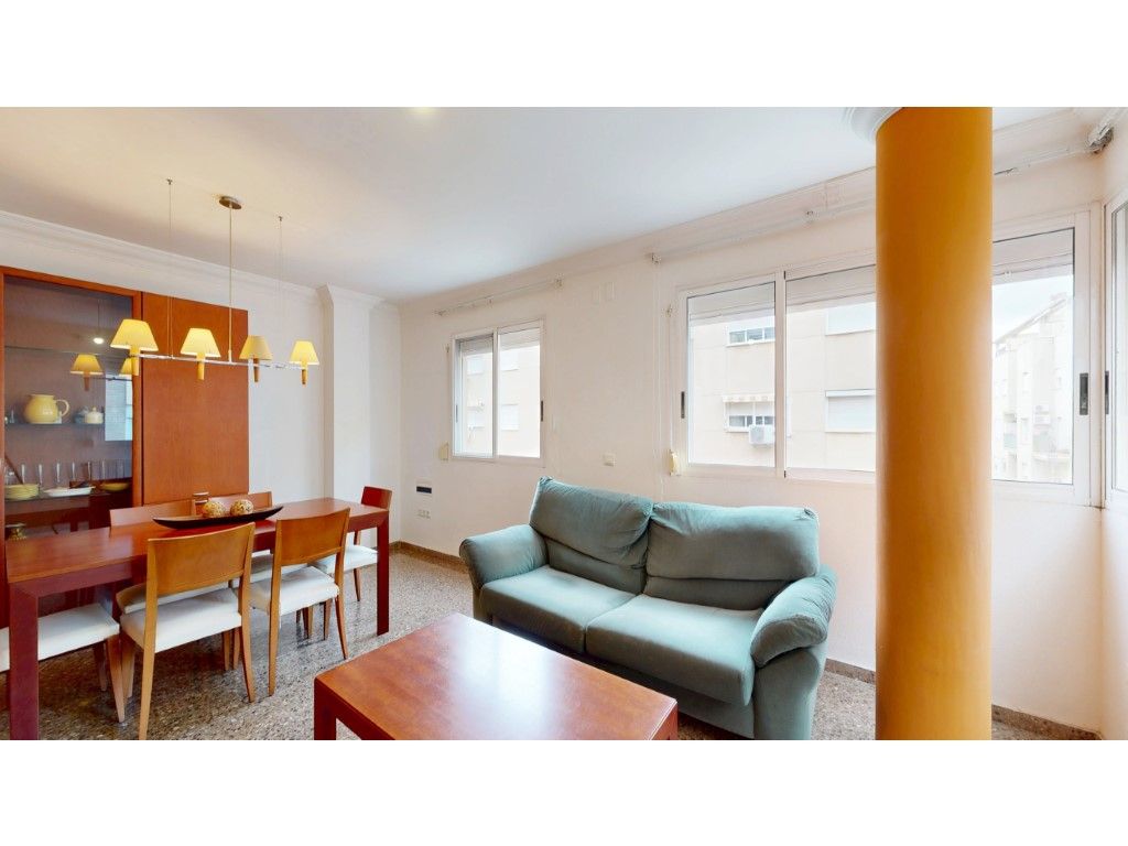 Habitación de Piso en venta en Sagunto / Sagunt con Aire acondicionado, Trastero y Horno