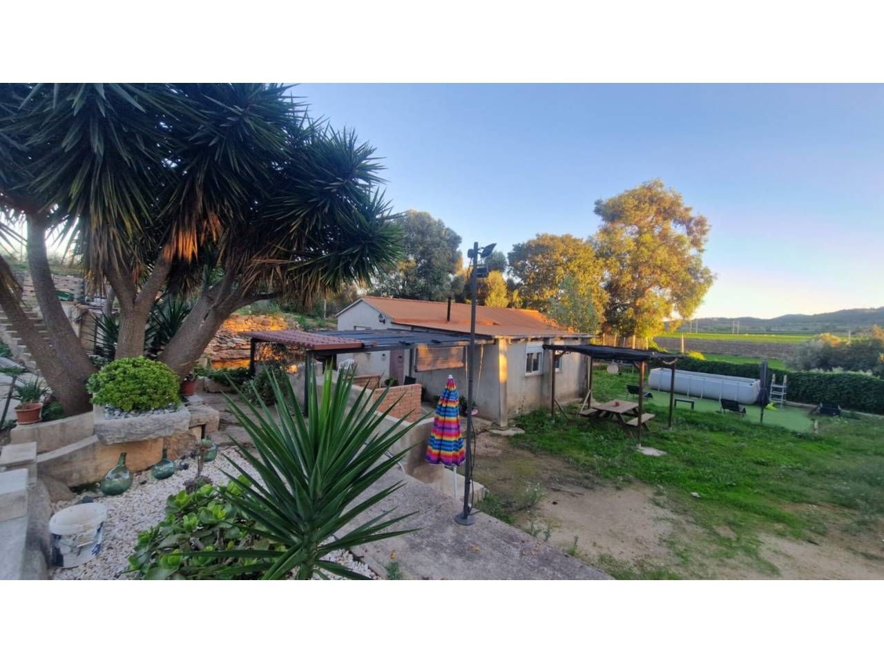 Vista exterior de Finca rústica en venda en Amposta amb Aire condicionat, Calefacció i Jardí privat