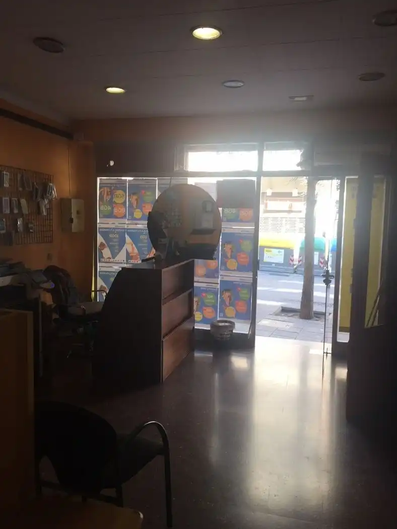 Local en venta en Mataró con Aire acondicionado
