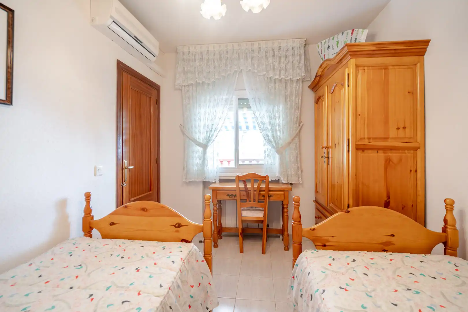 Bedroom of Detached homes for sale in El Tiemblo   with Heating, Terrace and Community pool