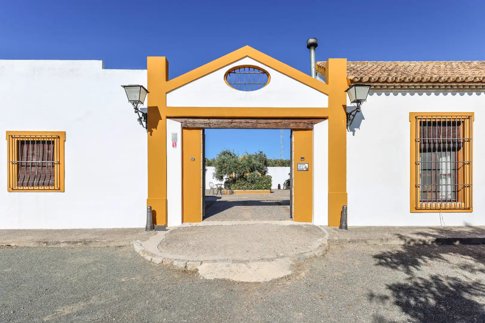 Houses for sale in Morón de la Frontera  with Air Conditioner, Private garden and Swimming Pool
