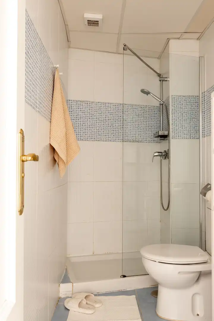 Badezimmer von Dachboden zum Verkauf in Málaga mit Terrasse
