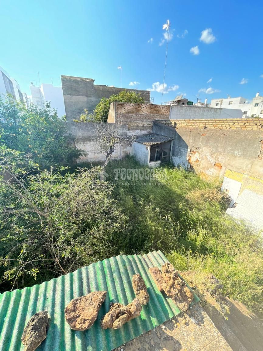 Casa adosada en venda en Alcalá de Guadaira amb Terrassa
