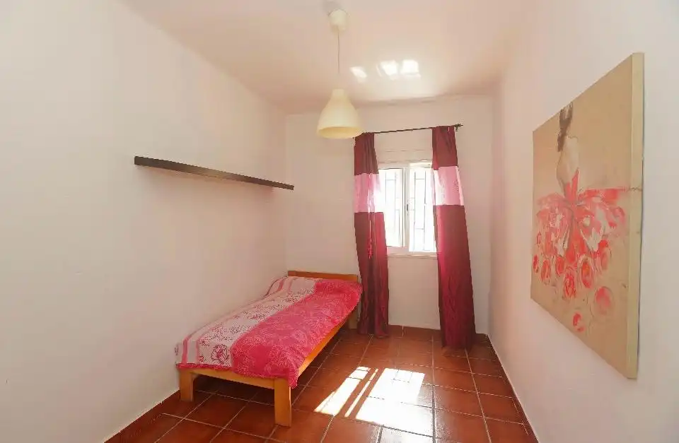 Habitación de Piso en venta en Algeciras con Aire acondicionado y Alarma