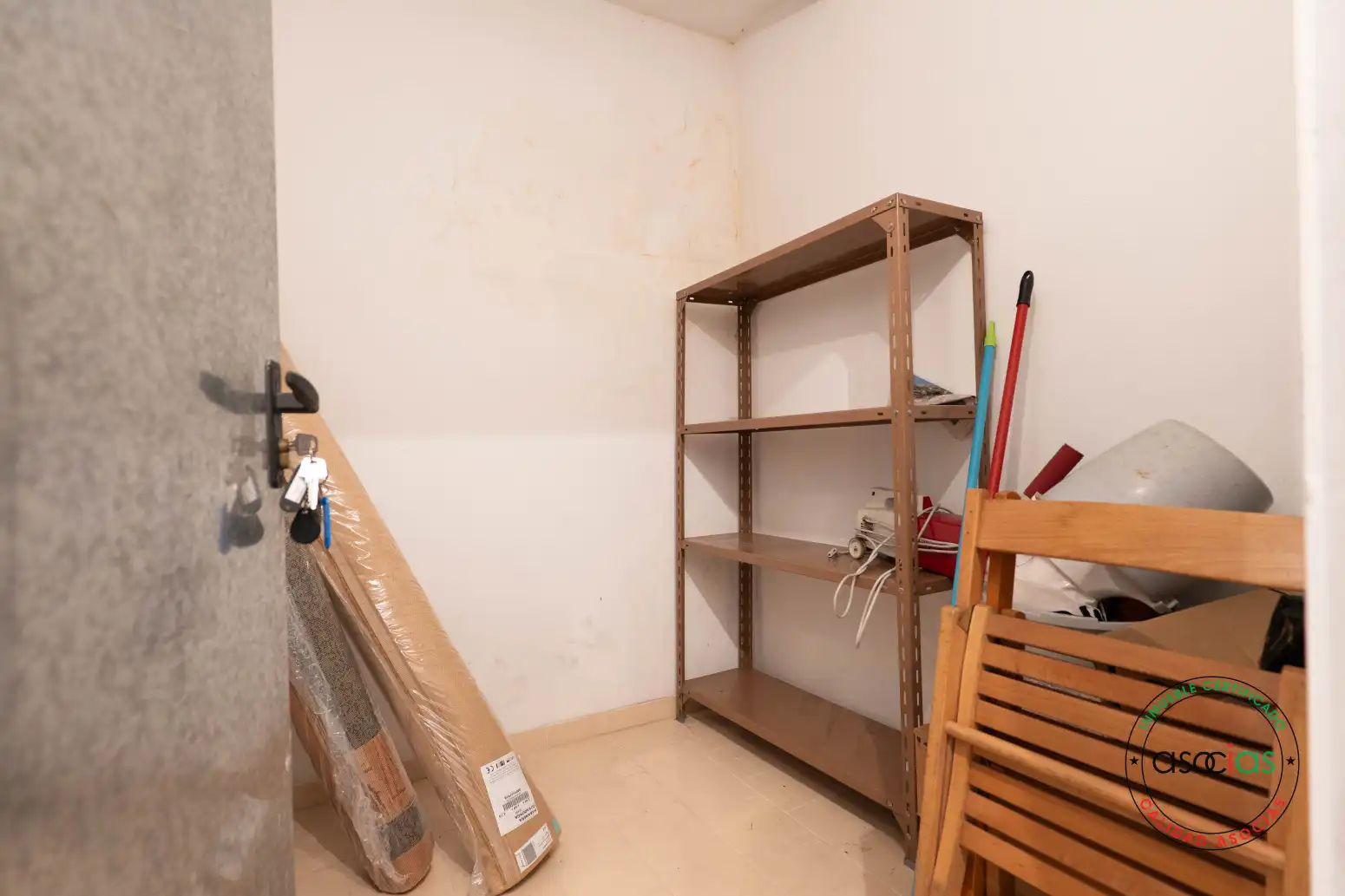 Pis en venda en Gijón  amb Calefacció, Parquet i Traster