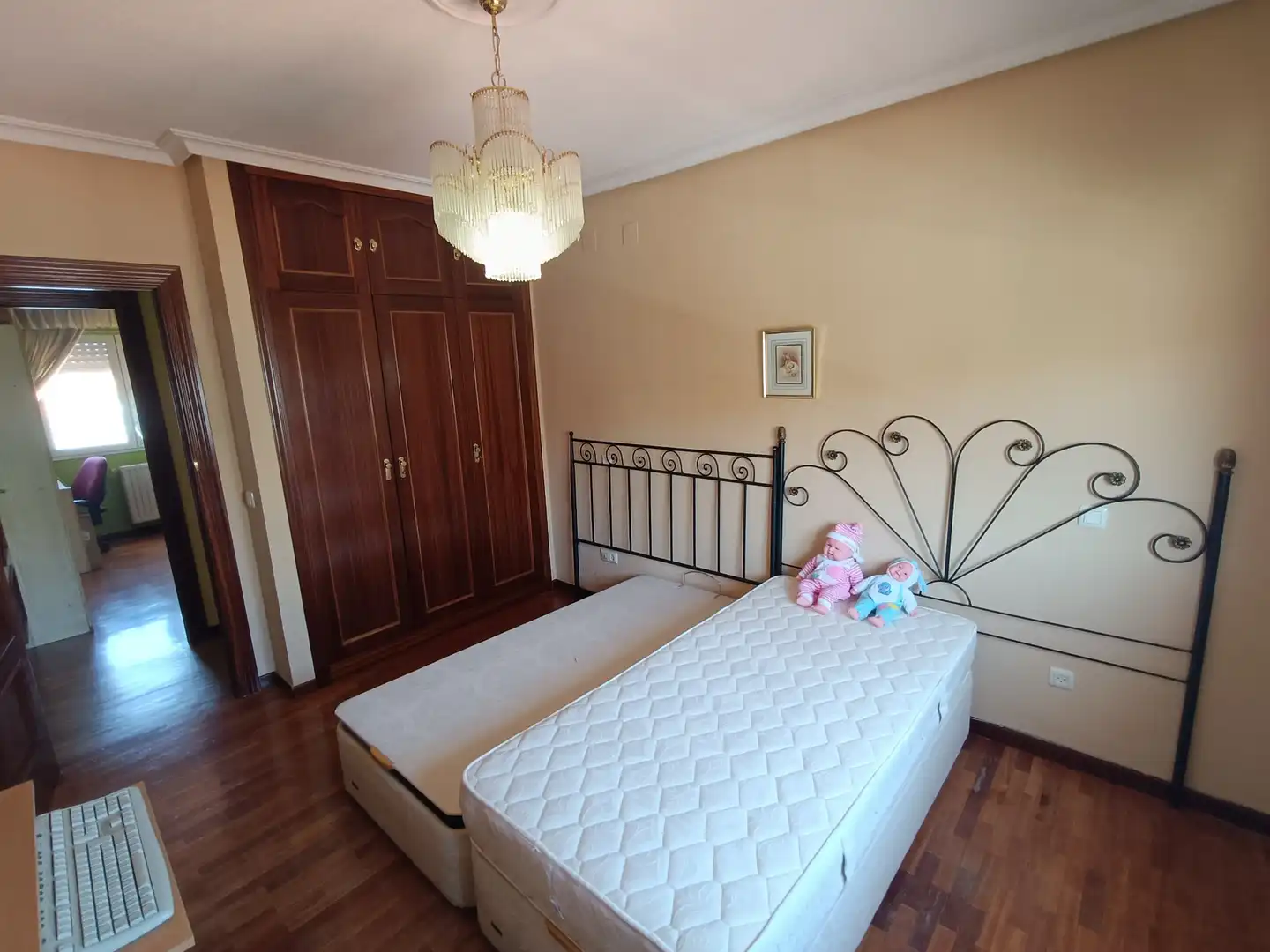 Bedroom of Detached homes for sale in Ciudad Real  with Air Conditioner, Heating and Swimming Pool