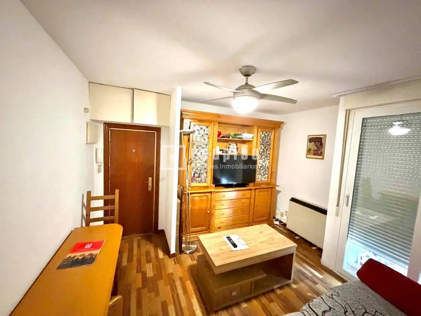 Sala de estar de Piso de alquiler en Madrid con Calefacción, Parquet y Terraza