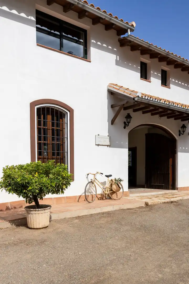 Vista exterior de Finca rústica en venda en Málaga amb Terrassa