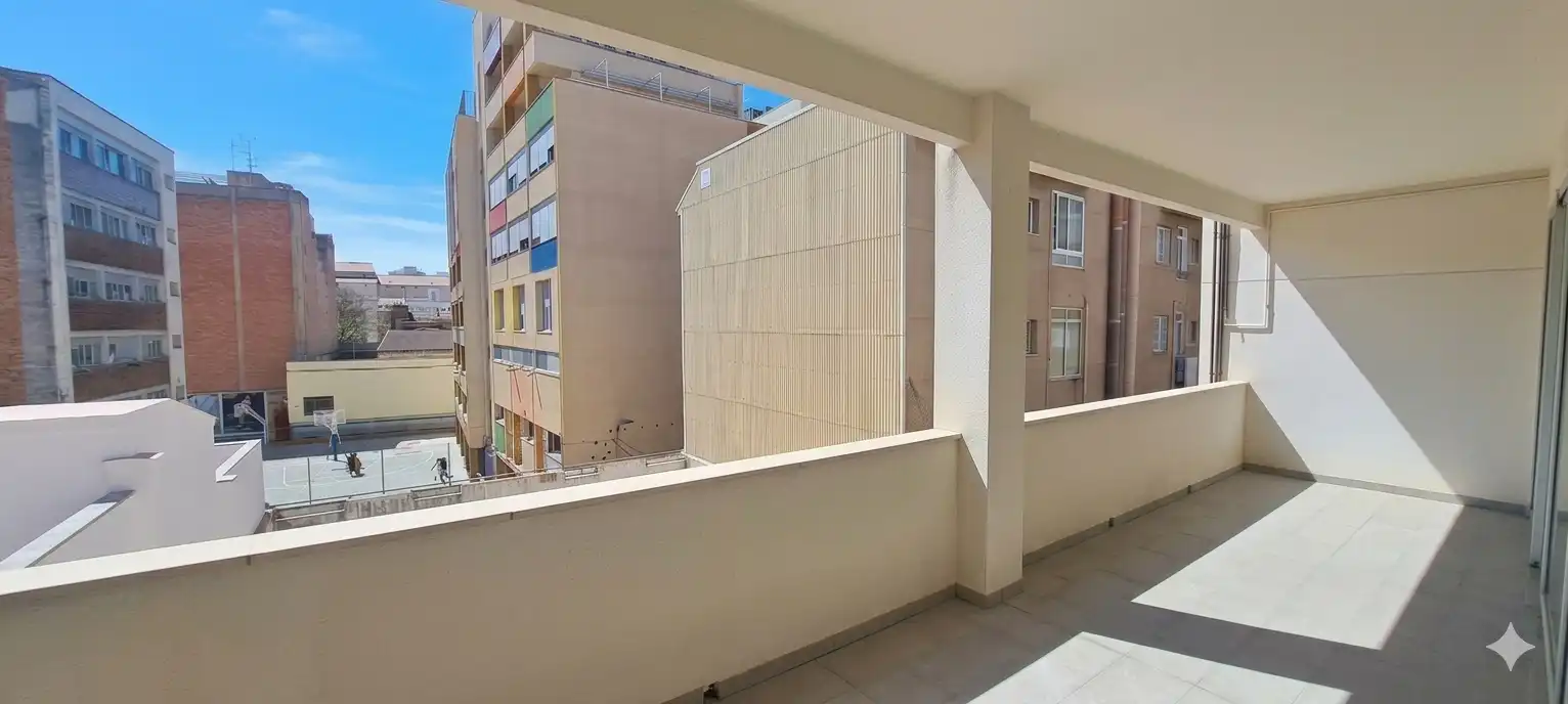 Terraza de Piso en venta en Reus con Calefacción, Parquet y Terraza