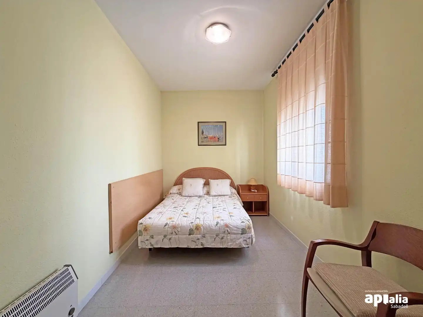 Habitación de Piso en venta en Sabadell con Calefacción y Balcón