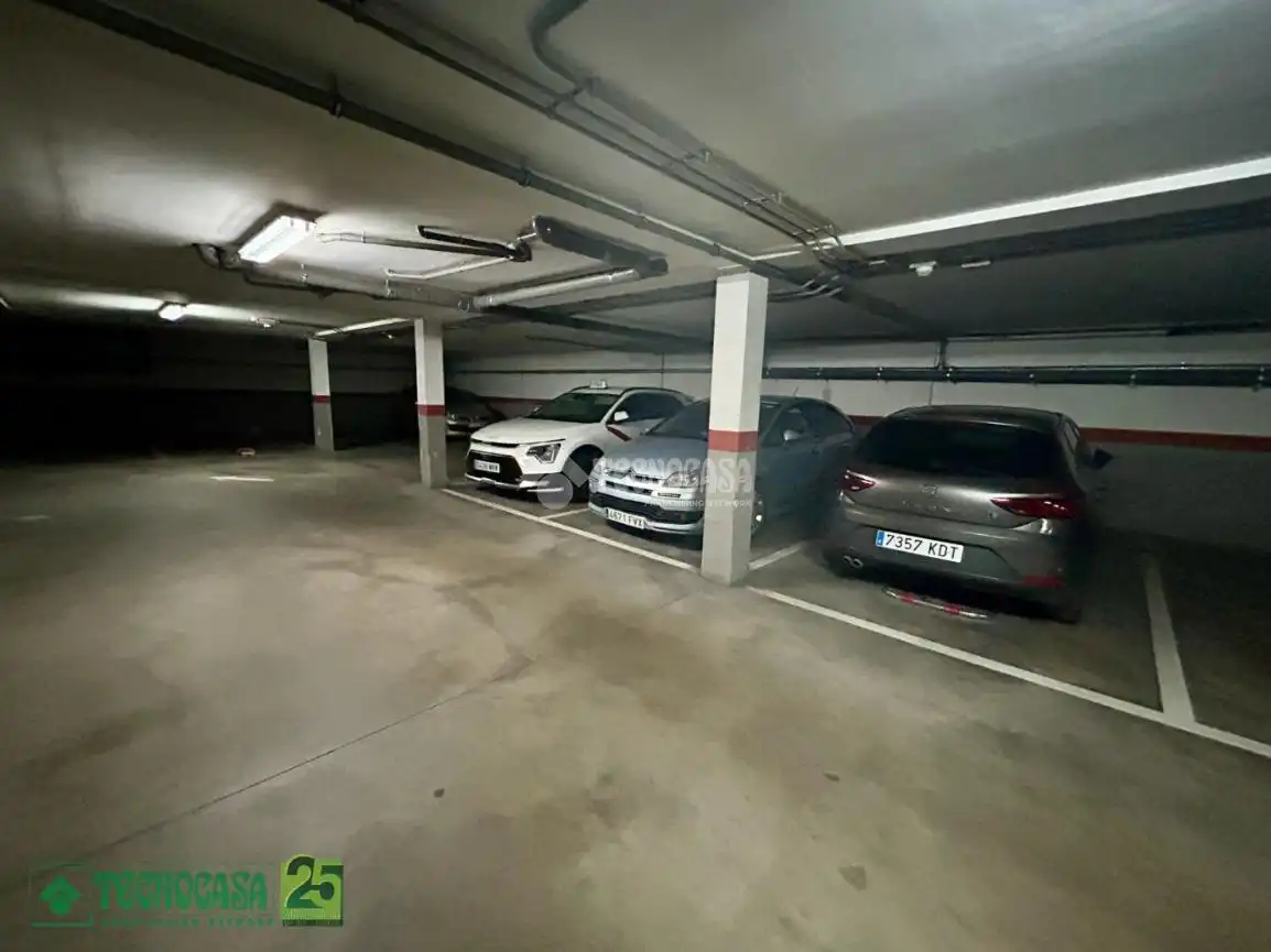 Parkplatz von Wohnung zum Verkauf in Ocaña mit Heizung und Alarm