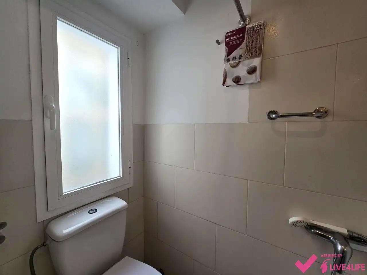 Bathroom of Flat for rent in Sevilla  with Air Conditioner, Terrace and Furnished