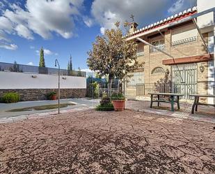 Jardí de Casa adosada en venda en La Zubia amb Calefacció, Jardí privat i Parquet