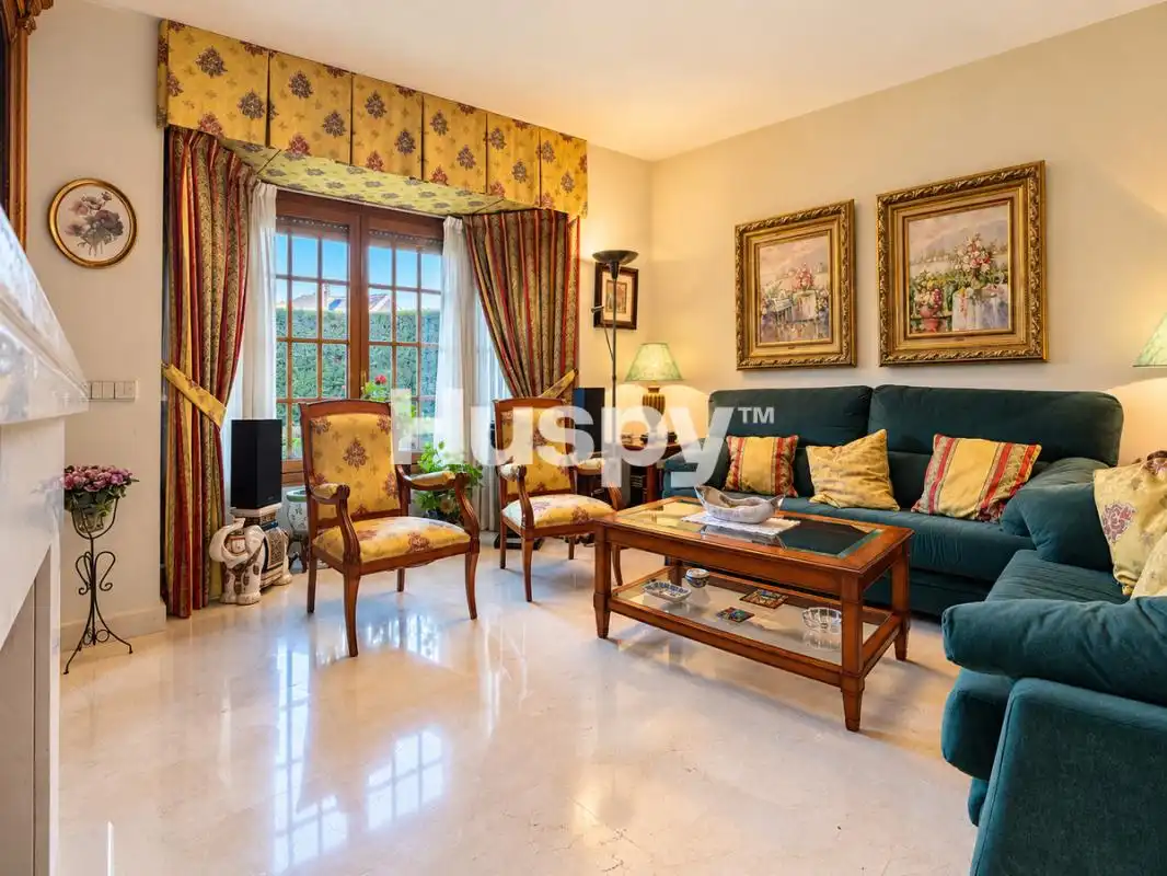 Sala d'estar de Casa o xalet en venda en El Pinar - Punta Galea