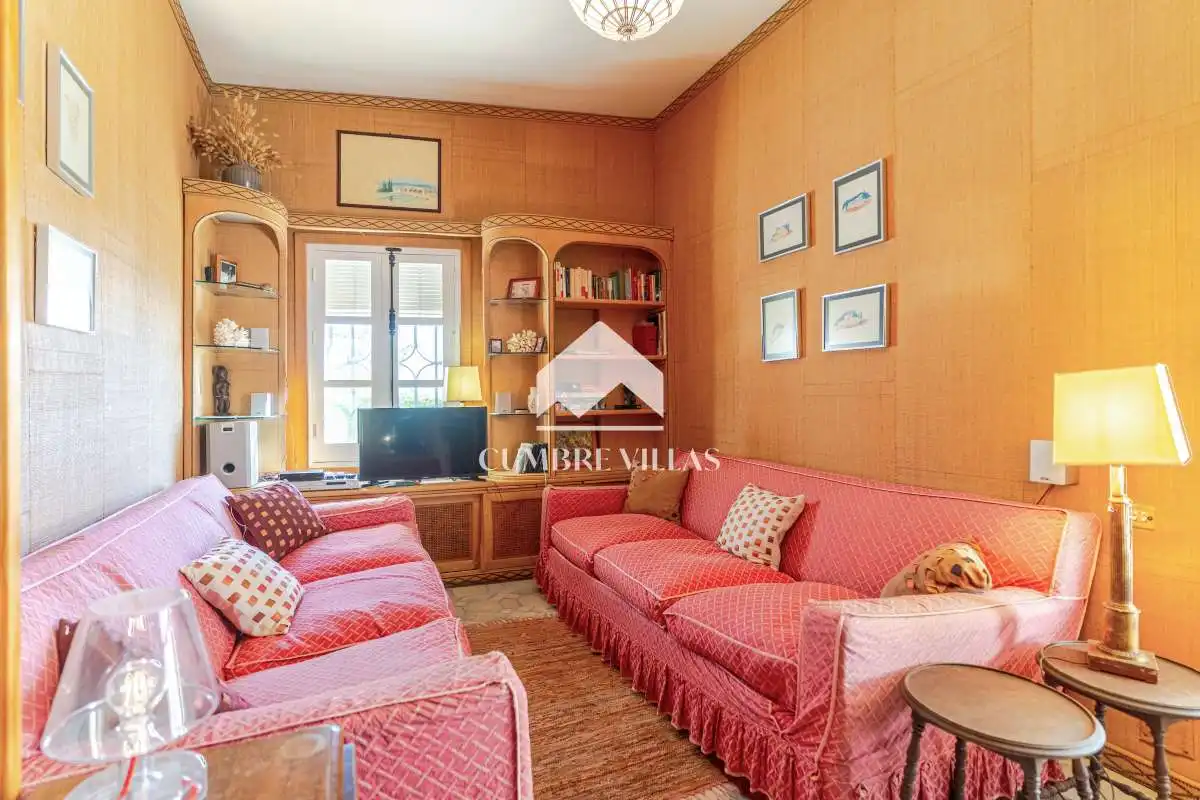Sala de estar de Casa o chalet en venta en Salobreña con Calefacción, Jardín privado y Terraza