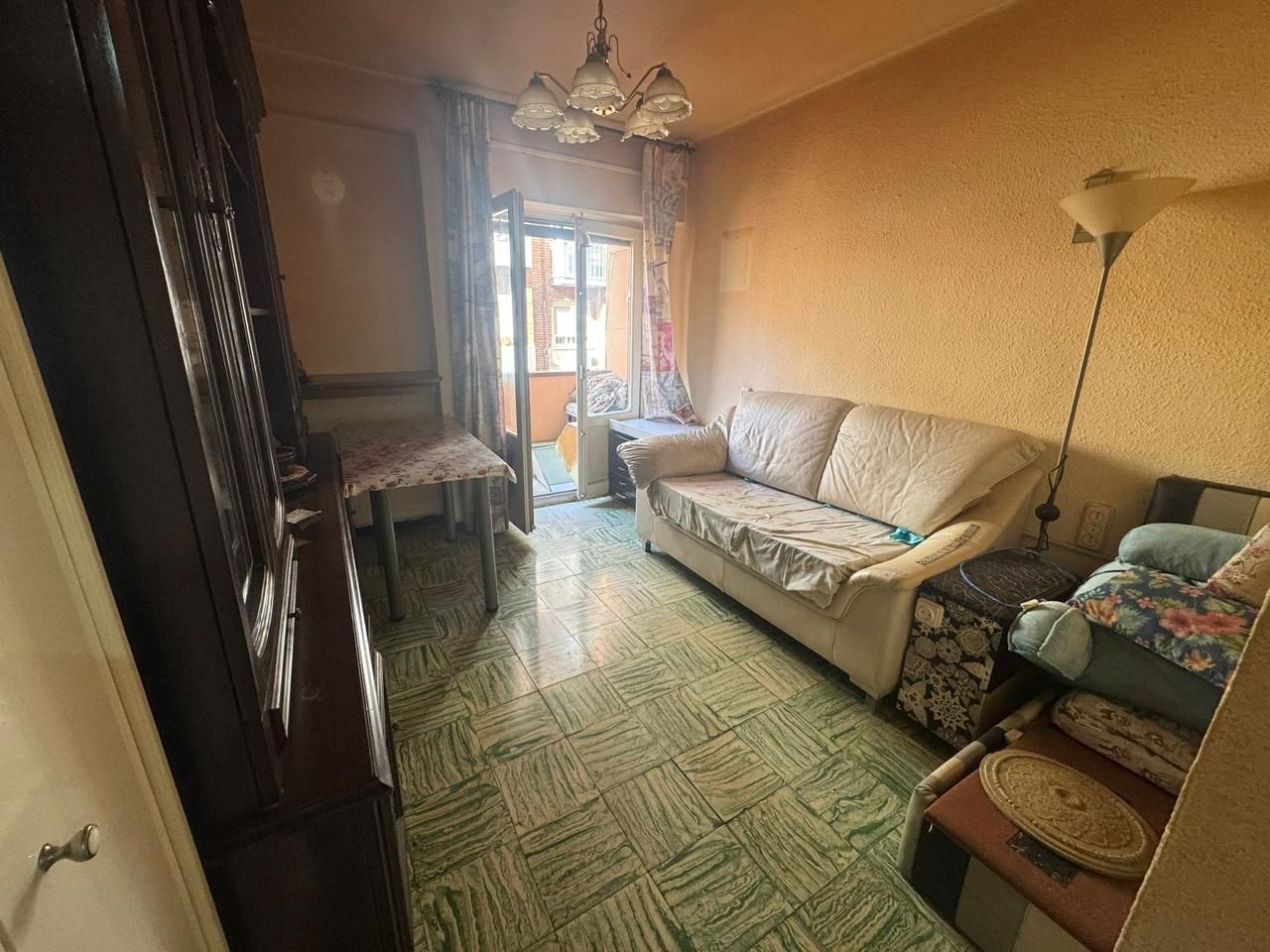 Bedroom of Flat for sale in  Zaragoza Capital  with Terrace, Furnished and Balcony