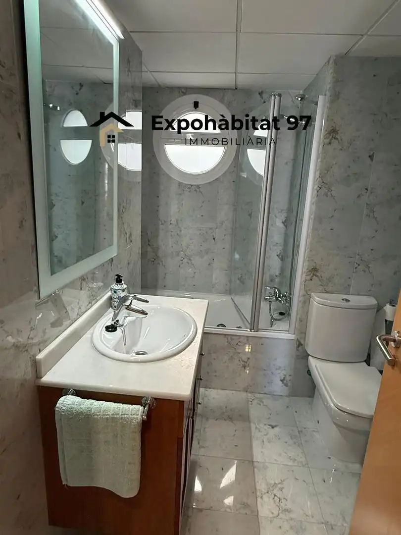 Apartamento con terraza en venta en Carrer BRUSSEL·LES 51, imagen 10