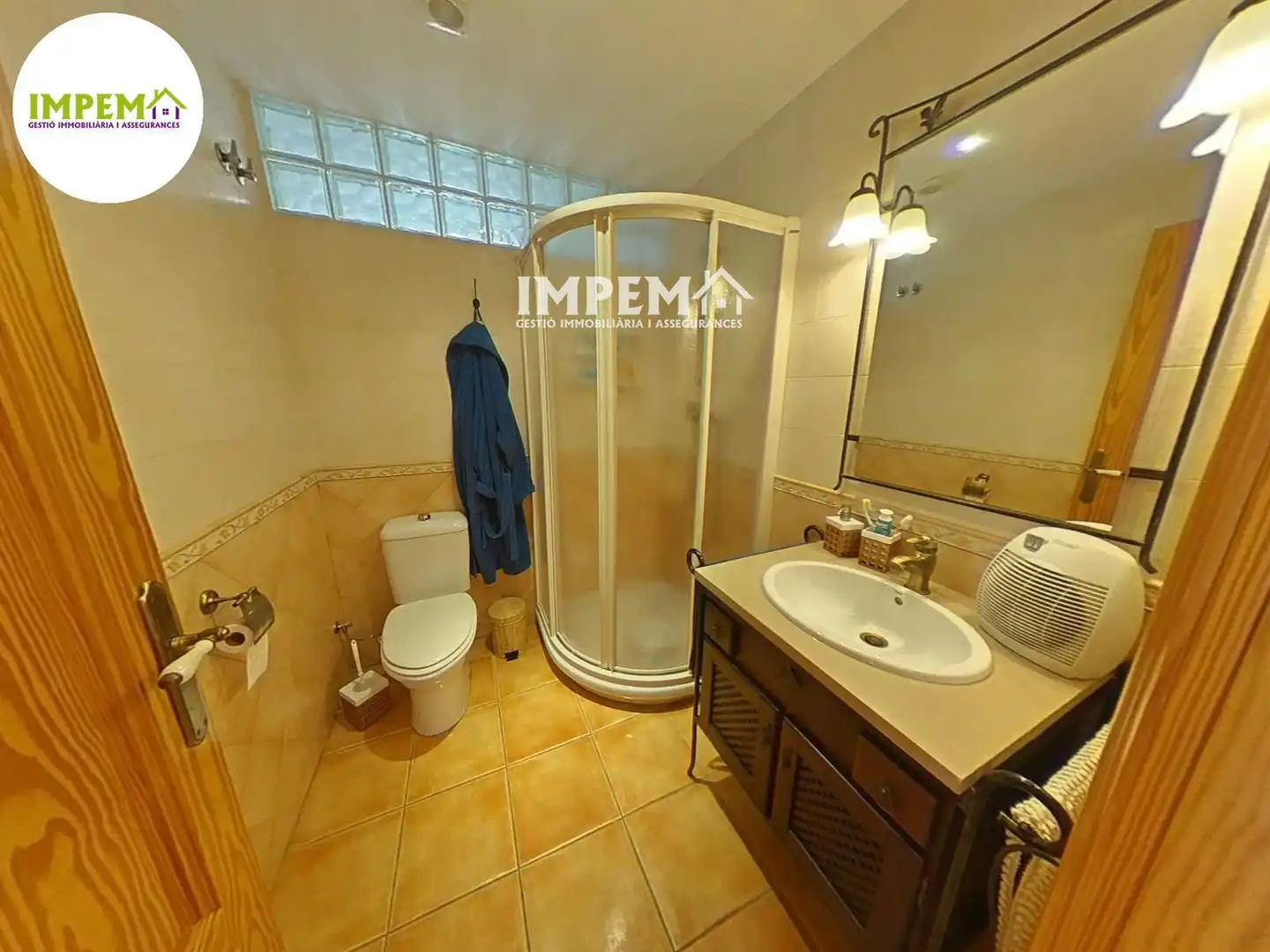 Badezimmer von Haus oder Chalet zum Verkauf in Piera mit Klimaanlage, Terrasse und Abstellraum