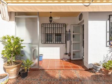 Terraced house with balcony for sale in Calle Calle Blasco Ibáñez