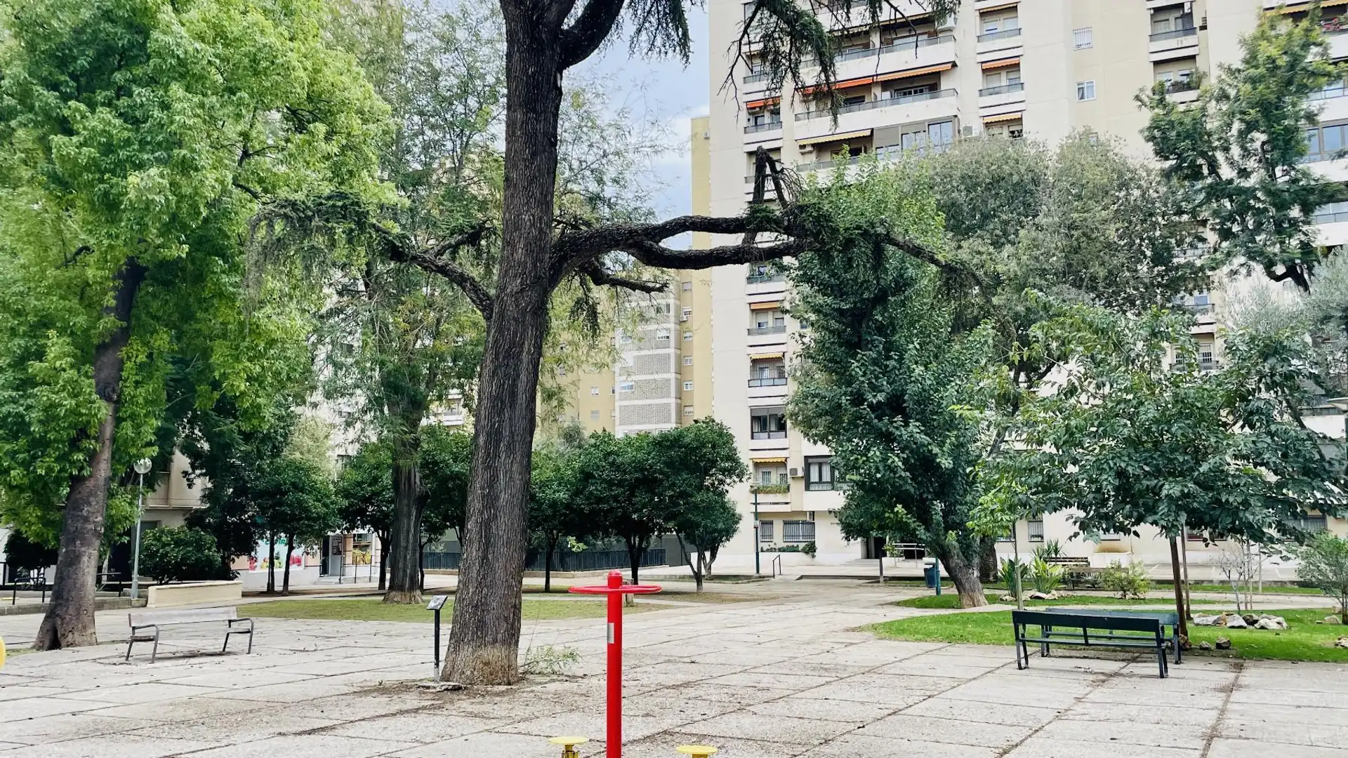 Exterior view of Premises for sale in Jerez de la Frontera  with Air Conditioner