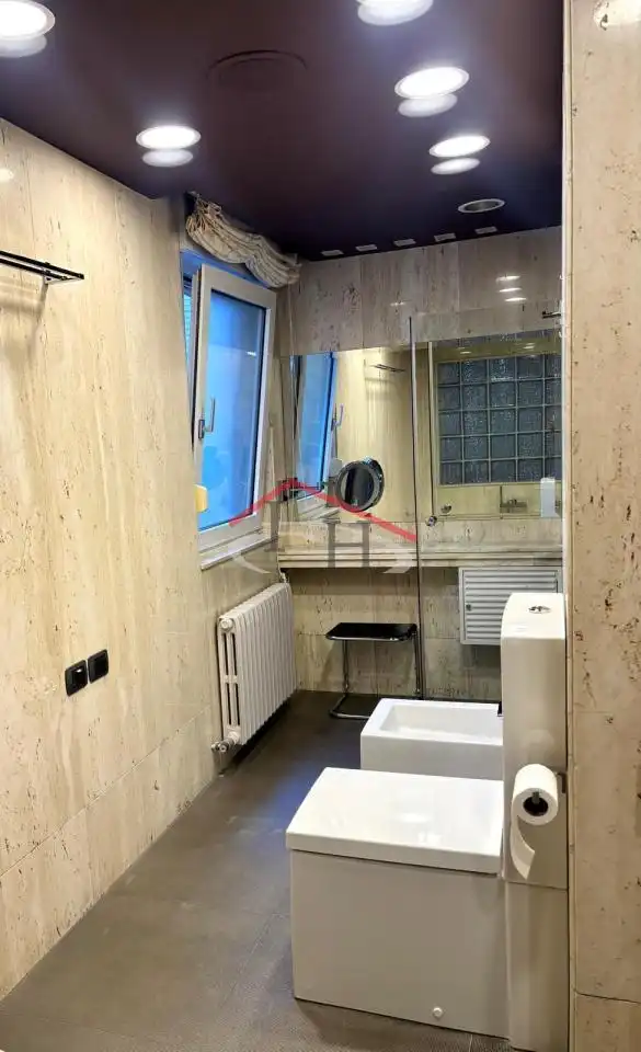 Bathroom of Flat for rent in León Capital   with Heating, Parquet flooring and Terrace