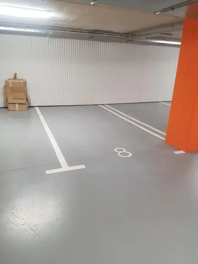 Einzelparkplatz mit Aufzug zum Verkauf in Rúa de Barcelona