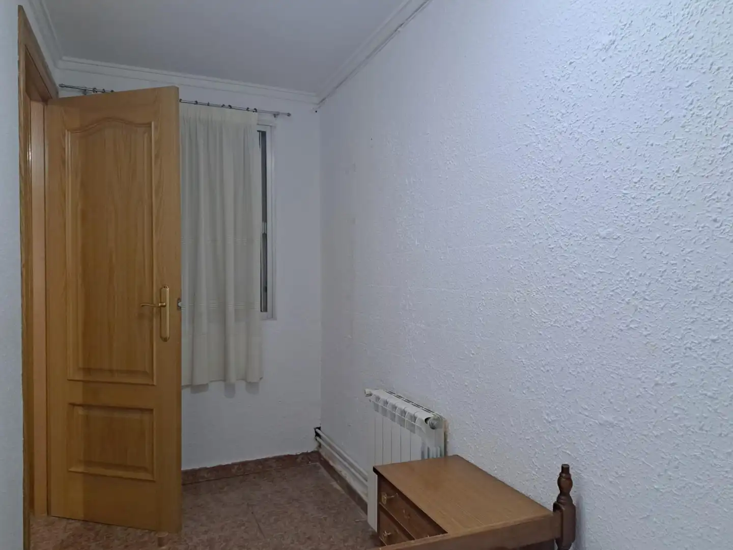 Bedroom of Houses for sale in Requena  with Heating and Terrace