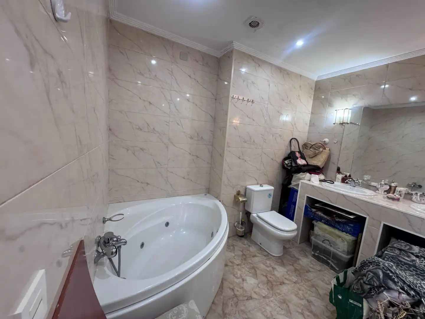 Bany de Casa o xalet en venda en Cambrils amb Jardí privat, Terrassa i Traster