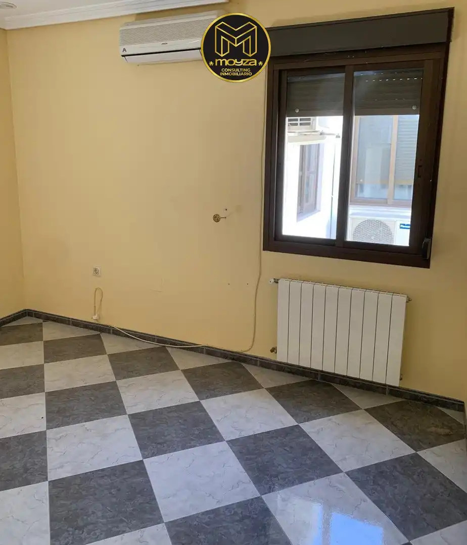 Appartamento con terrazza in vendita a Jamilena, imagen 9